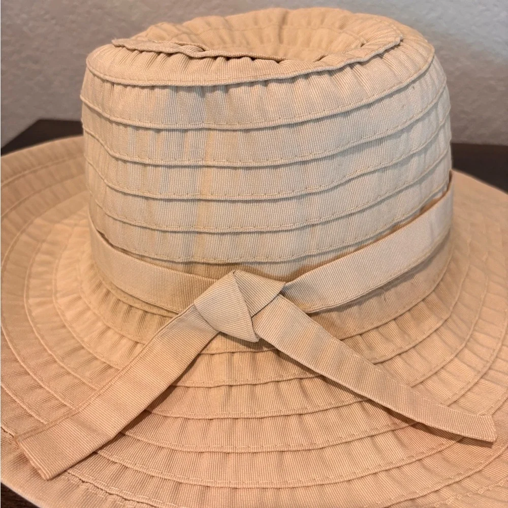 Cream Quilted Wide-Brim Sun Hat